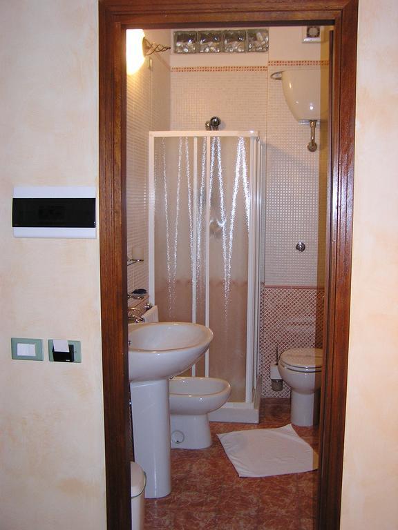Hotel Mistral Portoscuso Szoba fotó