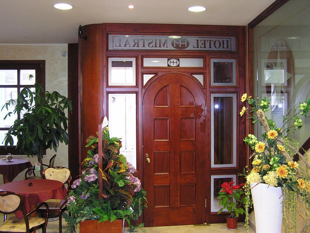 Hotel Mistral Portoscuso Kültér fotó