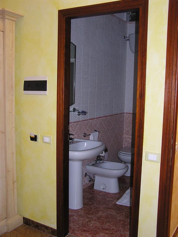 Hotel Mistral Portoscuso Szoba fotó